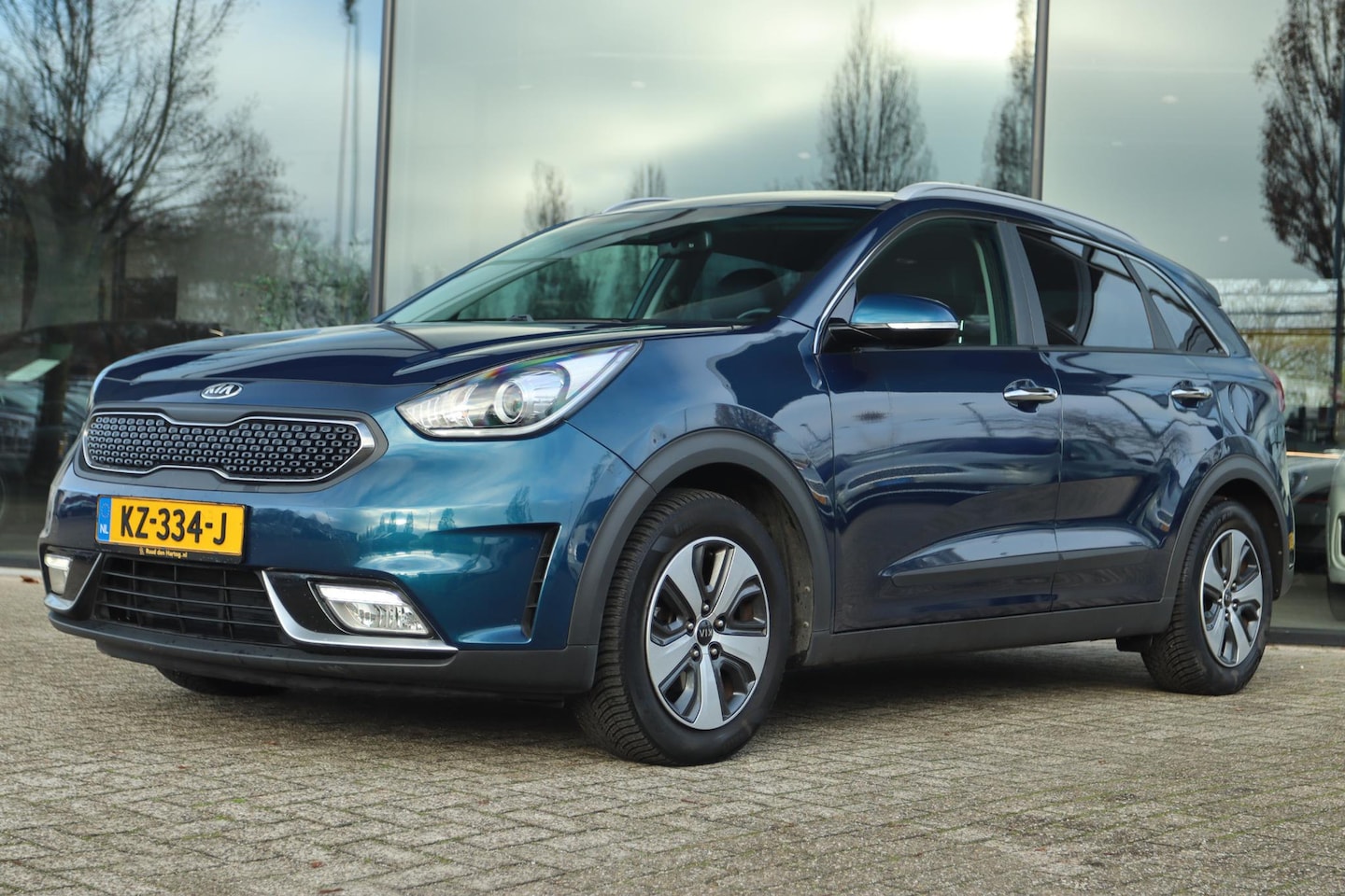 Kia Niro - 1.6 GDI HYBRID FIRST EDITION | CARPLAY | NAVI | CAMERA | CRUISE | CLIMATE - AutoWereld.nl
