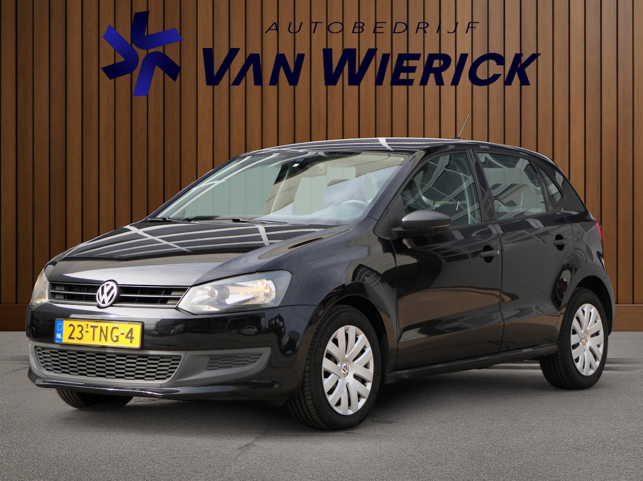 Volkswagen Polo - 1.2 TSI BlueMotion Comfortline 90PK | Stoelverwarming | Bluetooth | Navi | NAP - AutoWereld.nl