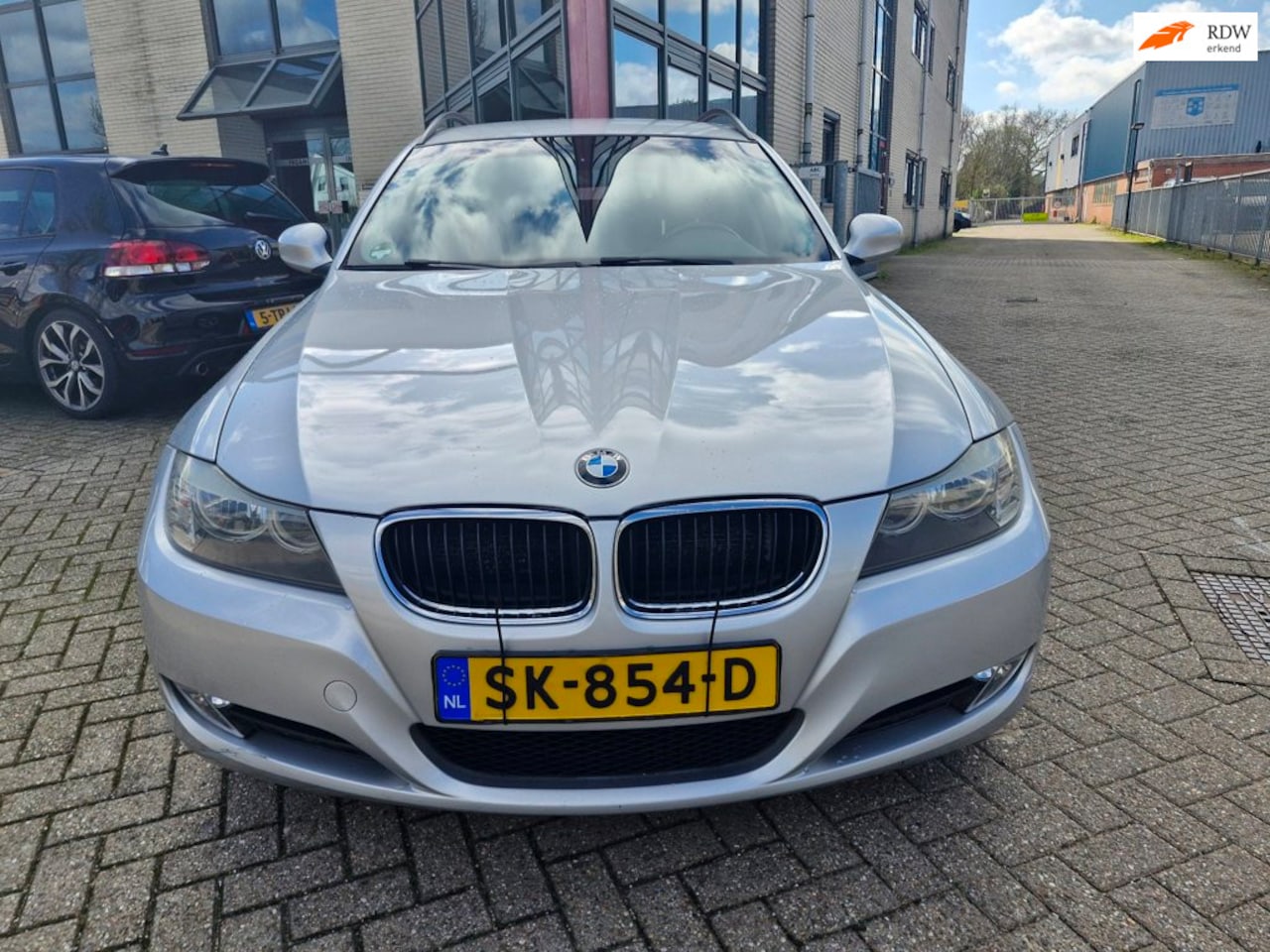 BMW 3-serie Touring - 318i Bj.2011 Kmst.284690 met APK tot 09-03-2027 - AutoWereld.nl