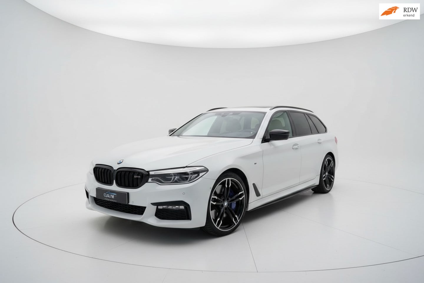 BMW 5-serie Touring - 540i xDrive High Executive M SPORT PANO - AutoWereld.nl