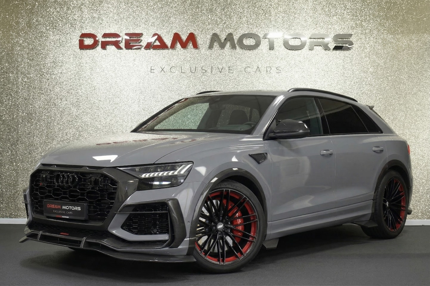 Audi RSQ8 - ABT 4.0 TFSI Quattro 700pk | AKRAPOVIC | CARBON | KERAMISCH - AutoWereld.nl
