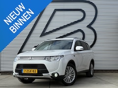 Mitsubishi Outlander - 2.0 PHEV Business Edition X-Line Navi|Camera|Clima|Cruise|Trekhaak|N.A.P|APK tot 12-2026