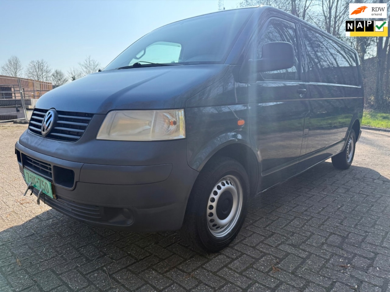 Volkswagen Transporter - 2.5 TDI 340 Budgetline DC 2.5 TDI 340 Budgetline DC - AutoWereld.nl