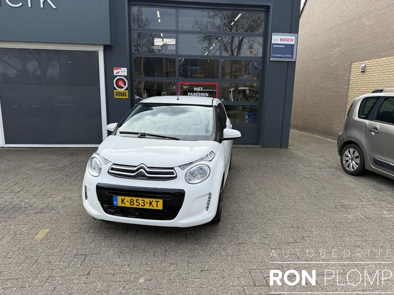 Citroën C1 - 1.0 VTi Shine / Airco/ Navigatie/ Apple carplay/ LED/ LMV - AutoWereld.nl