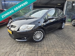 Toyota Auris - 1.6 Aspiration | 2E EIGENAAR | 12MND GARANTIE | AIRCO | NAVI | TREKHAAK |