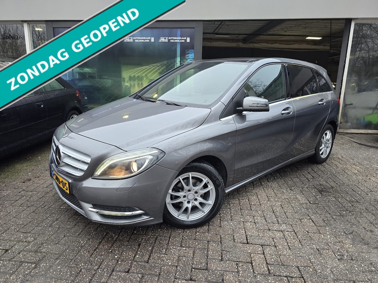 Mercedes-Benz B-klasse - 180 CDI | AUTOMAAT | 12MND GARANTIE | PANO DAK | NAVI | LMV | CRUISE | - AutoWereld.nl