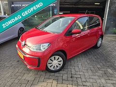 Volkswagen Up! - 1.0 BMT move up | 12MND GARANTIE | AIRCO | NW APK | NL AUTO |