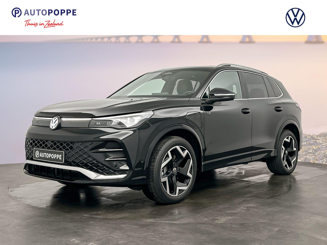 Volkswagen Tiguan - R-Line Edition Plug in Hybride 272 pk - AutoWereld.nl