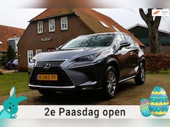 Lexus NX - 300h Aut. | Lederen Interieur | Rijbaanbegeleiding | Stoelverwarming | Xenon | Historie |