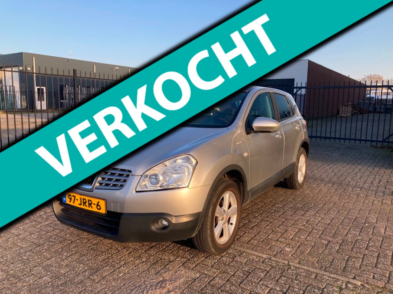 Nissan Qashqai - 2.0 Acenta Automaat , Cc, Pdc,.. - AutoWereld.nl
