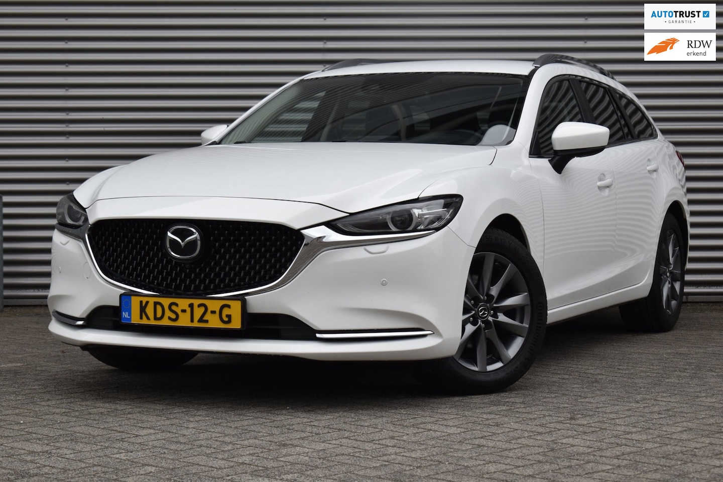 Mazda 6 Sportbreak - 2.0 SkyActiv-G 165-PK, Airco, Ecc, Cruise, Navi, Camera, Trekhaak. - AutoWereld.nl