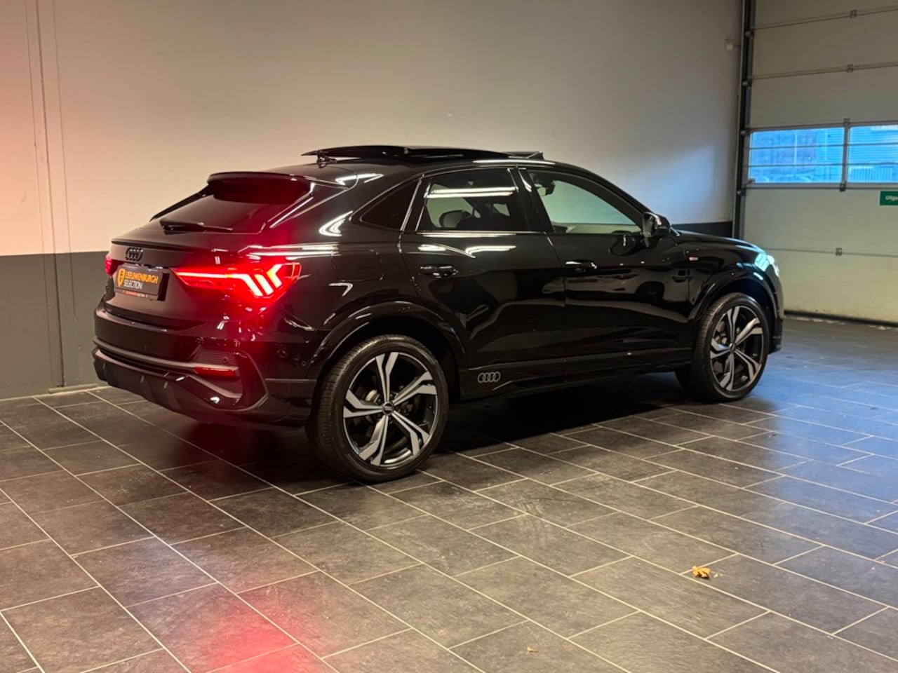 Audi Q3 Sportback - 45 TFSI e 3x S-Line Pano 360 B&O Sfeer Leer - AutoWereld.nl