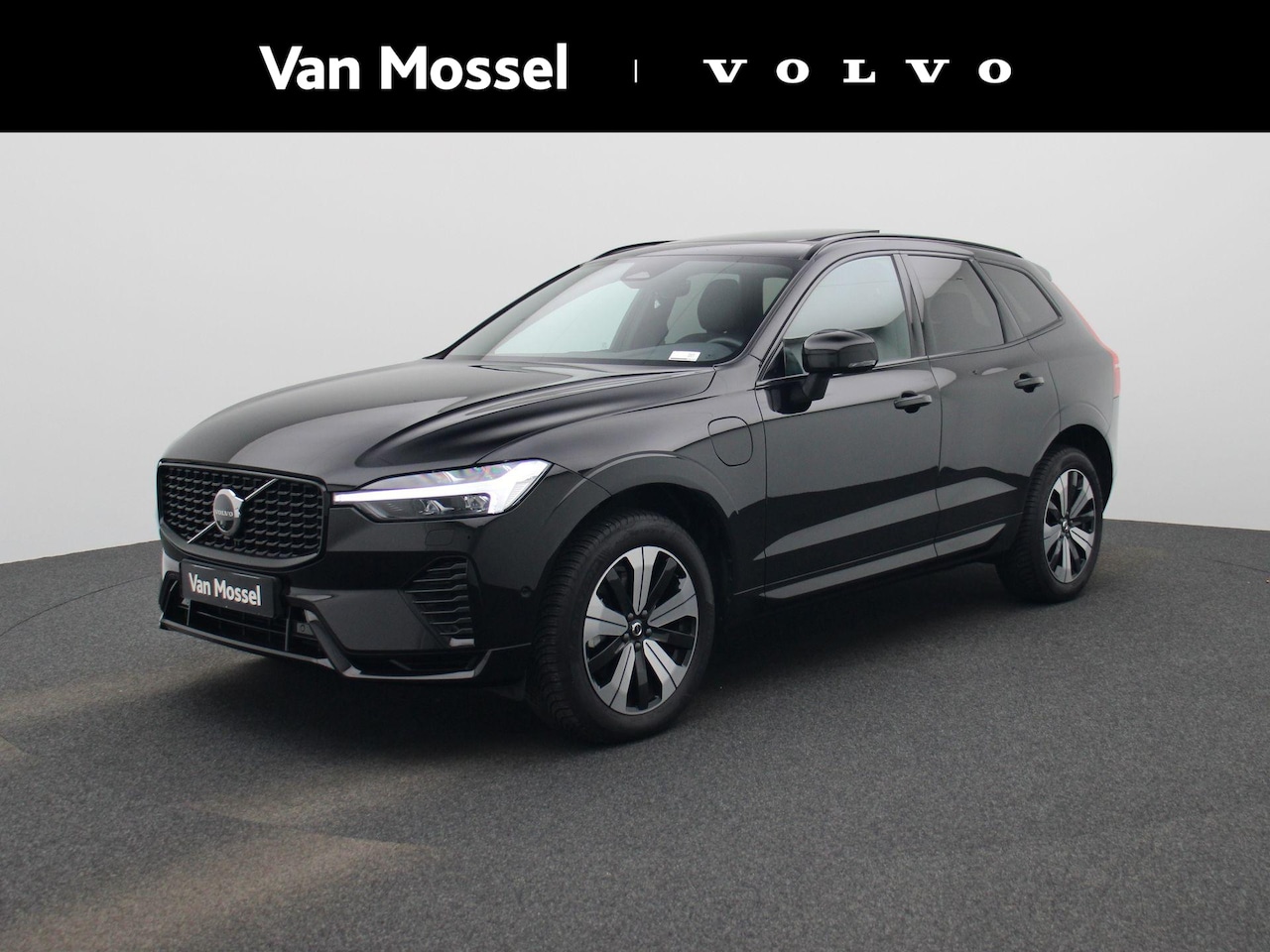 Volvo XC60 - T6 Plug-in hybrid AWD Plus Dark - AutoWereld.nl