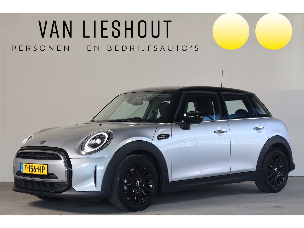 MINI Cooper - Mini 1.5 Camden Edition - NL- Auto!! Climate I Apple I Led -- 2e PAASDAG OPEN 11.00 t/m 16 - AutoWereld.nl
