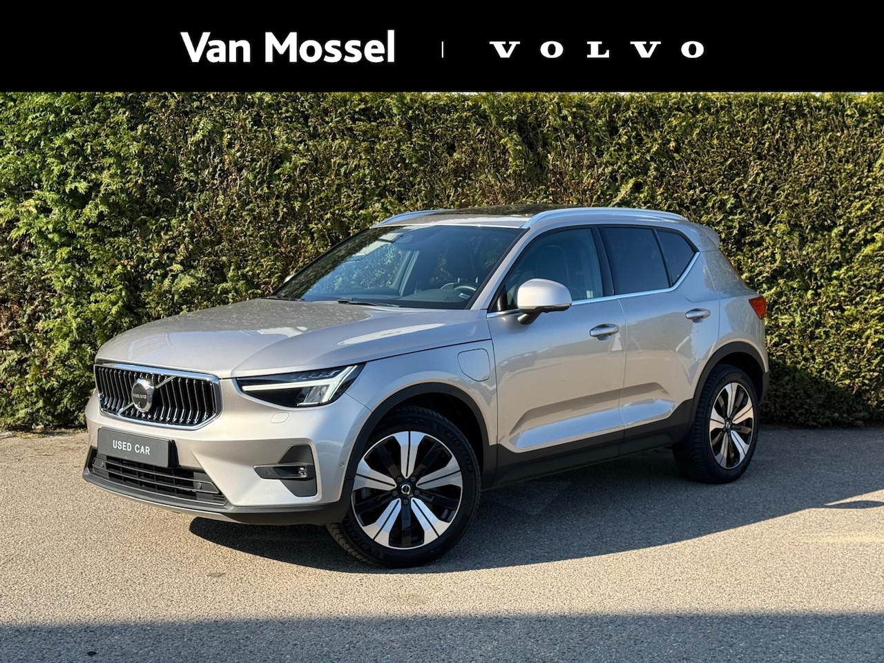 Volvo XC40 - T5 Plug-in hybrid Ultimate Bright | Trekhaak | Panoramadak | Pilot Assist | 360 Camera - AutoWereld.nl