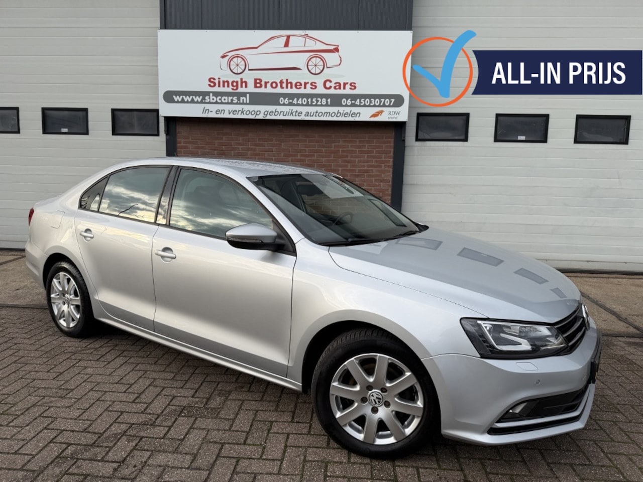 Volkswagen Jetta - 1.2 TSI NAVI CALIMA CRUISE XENON INRUIL MOG!!! - AutoWereld.nl