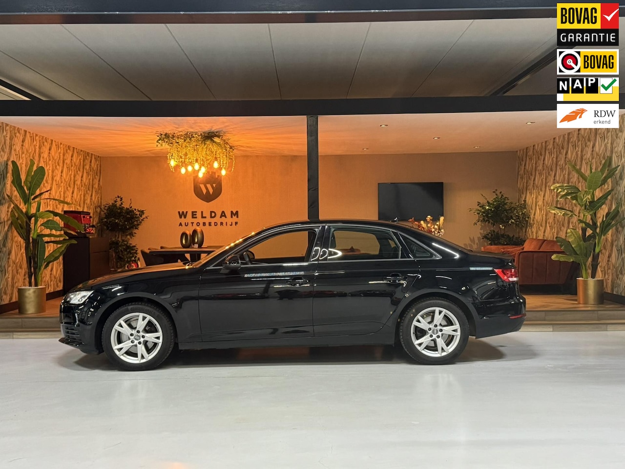 Audi A4 Limousine - 1.4 TFSI NAP Garantie Trekhaak Cruise Control Led Xenon Rijklaar - AutoWereld.nl
