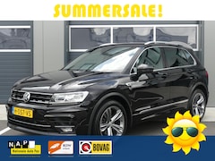 Volkswagen Tiguan - 1.5 TSI R-line ACT DSG / Automaat Groot Navi Digital Dashboard Xenon Adapt.Cruise Boekjes