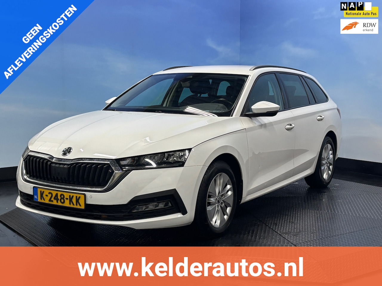 Skoda Octavia Combi - 1.0 e-TSI Business Edition Plus Automaat | Navi | Clima | Cruise | PDC| Trekhaak - AutoWereld.nl