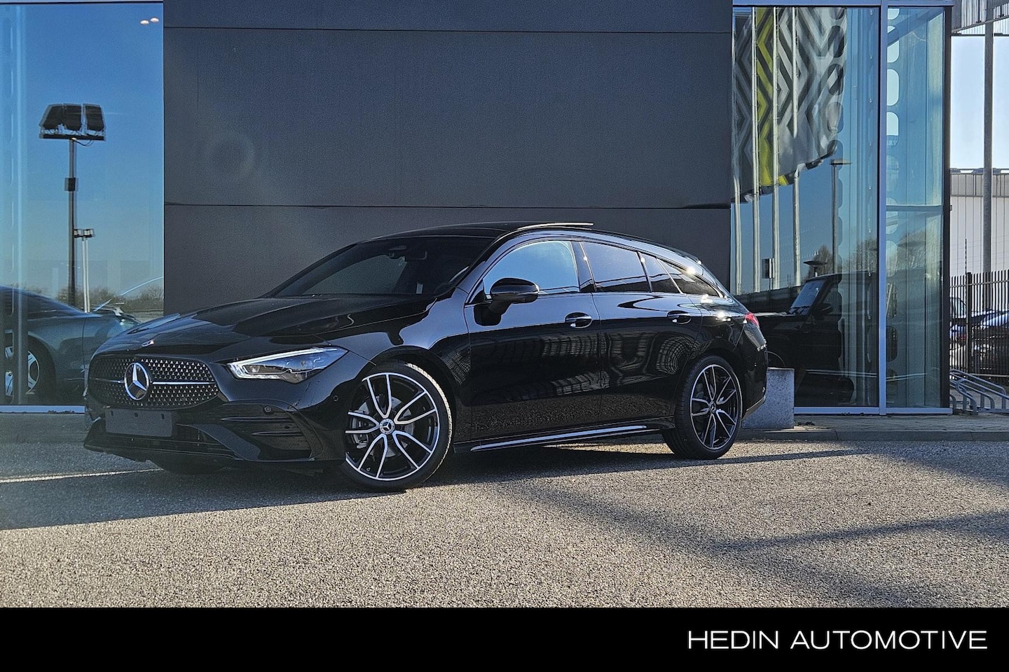 Mercedes-Benz CLA-klasse Shooting Brake - CLA 180 Business Solution AMG | Excellence Edition | AMG Line Plus Pakket - AutoWereld.nl