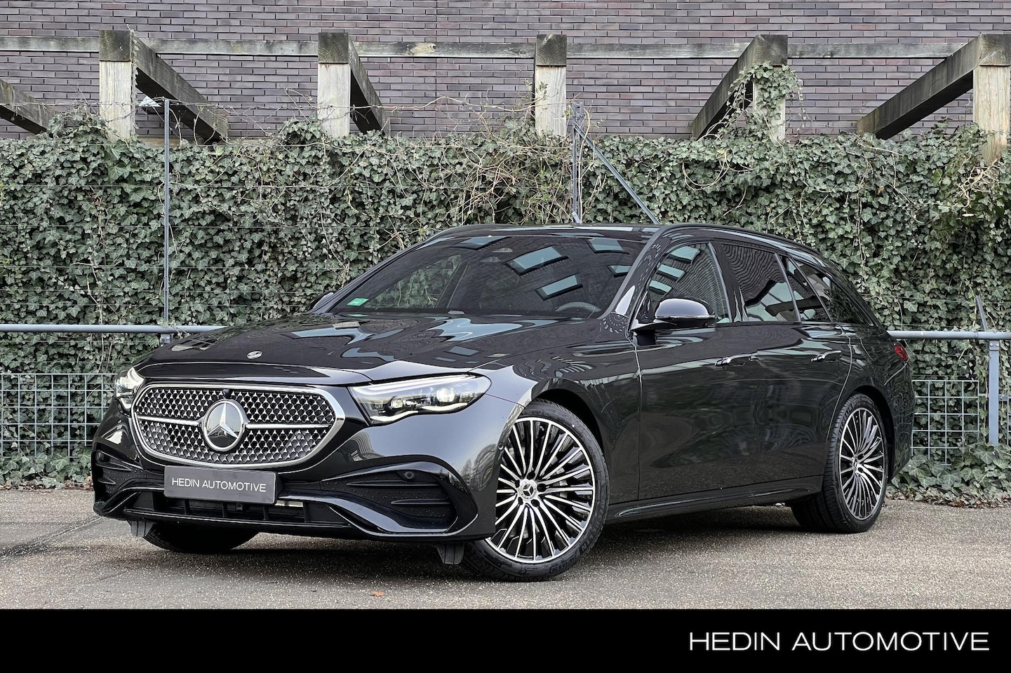 Mercedes-Benz E-klasse Estate - E 300e Automaat Sport Edition | Premium Pakket | Nightpakket | Trekhaak - AutoWereld.nl