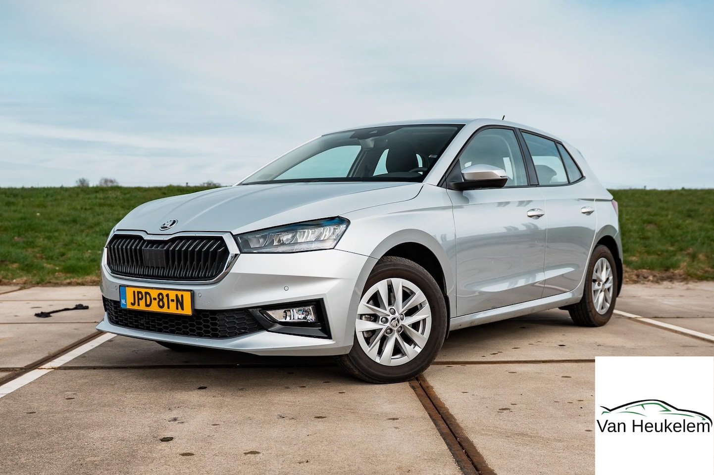 Skoda Fabia - 1.0TSI DSG Edition | CLIMA | STOELVERW. | APPLE CAR PLAY | LM VELGEN - AutoWereld.nl