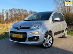 Fiat Panda - 0.9 TwinAir Lounge Automaat / 1e Eigenaar / Navi / Clima / 15" Velgen /