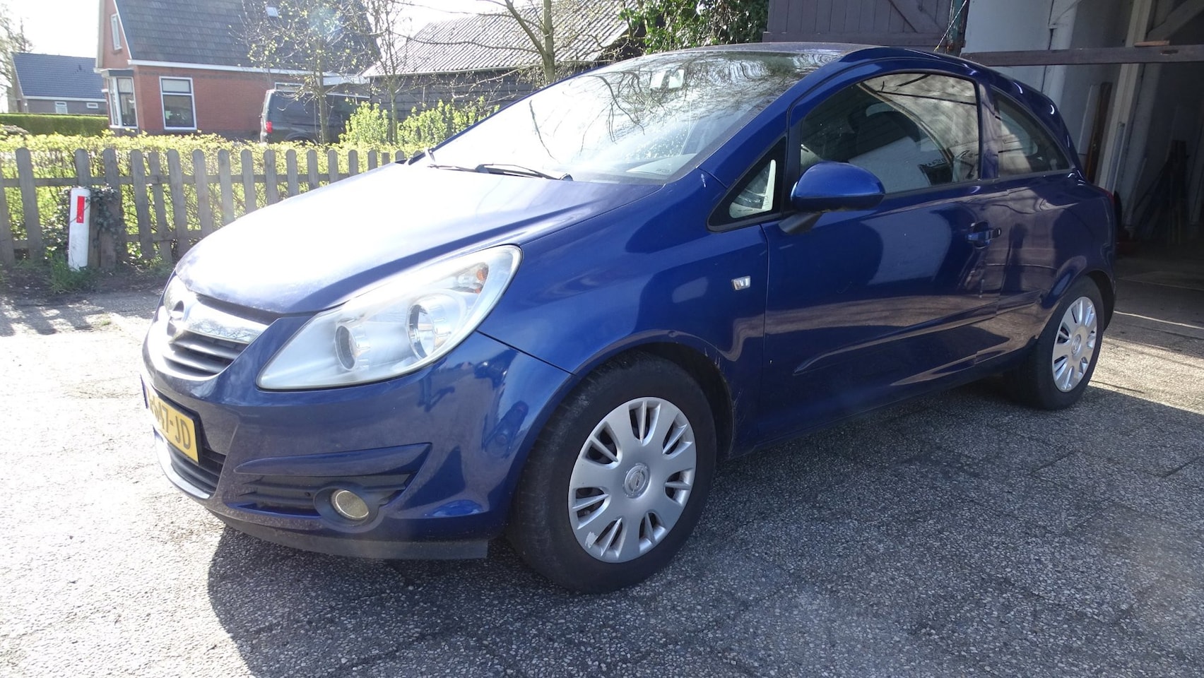 Opel Corsa - 1.2-16V Essentia 1.2-16V Essentia - AutoWereld.nl