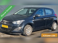 Hyundai i20 - 1.2i i-Motion APK25-01-2027 5DRS TREKHAAK