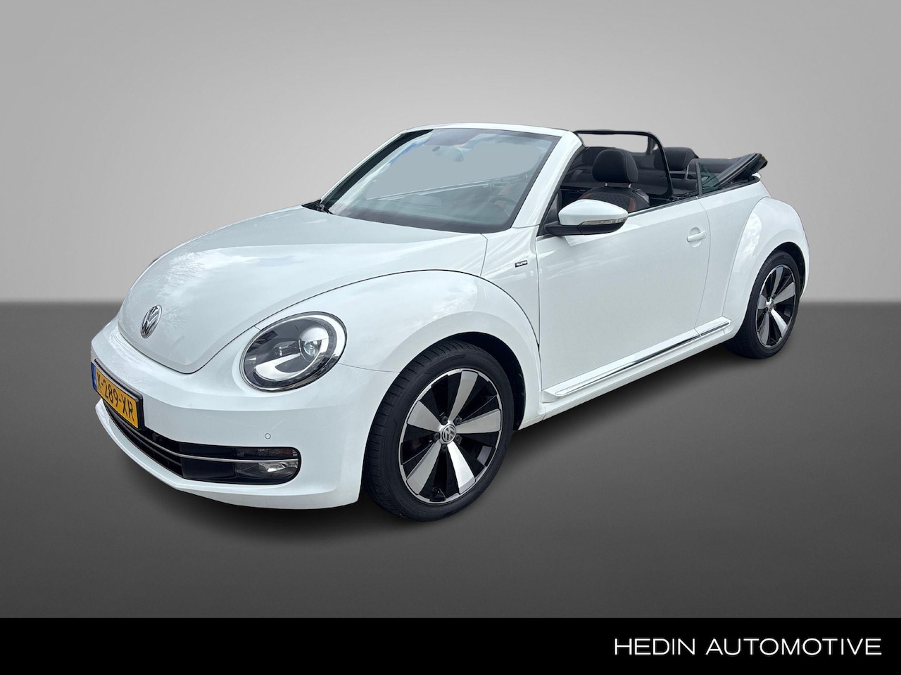 Volkswagen Beetle Cabriolet - 1.2 TSI Exclusive Series | CRUISE CONTROL | AIRCO | ELECTRISCHE KAP |TREKHAAK | - AutoWereld.nl