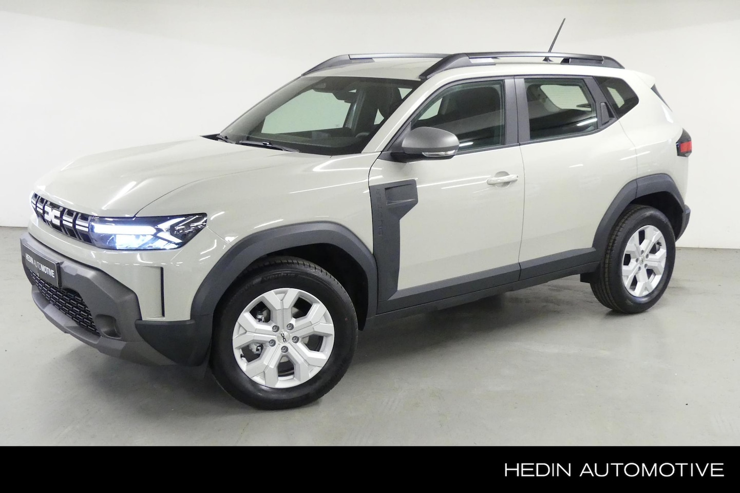 Dacia Duster - 1.2 Mild Hybrid 140 Extreme | pack winter | dacia media nav live - AutoWereld.nl