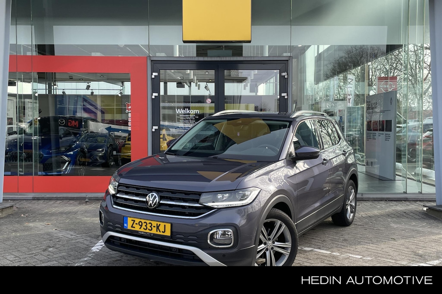 Volkswagen T-Cross - 1.5 TSI R-Line | 150PK | Automaat | Trekhaak | Camera | - AutoWereld.nl
