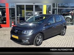 Dacia Sandero - 0.9 TCe Laureate | Winter + Zomerset | Parkeersensoren achter | Radio | Airco |