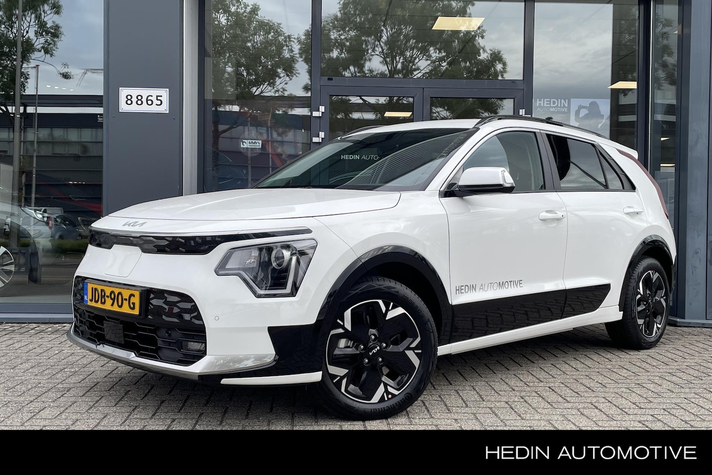 Kia Niro EV - Light Advanced 64.8 kWh | Parkeersensoren voor + achter | Android auto + Apple CarPlay | N - AutoWereld.nl