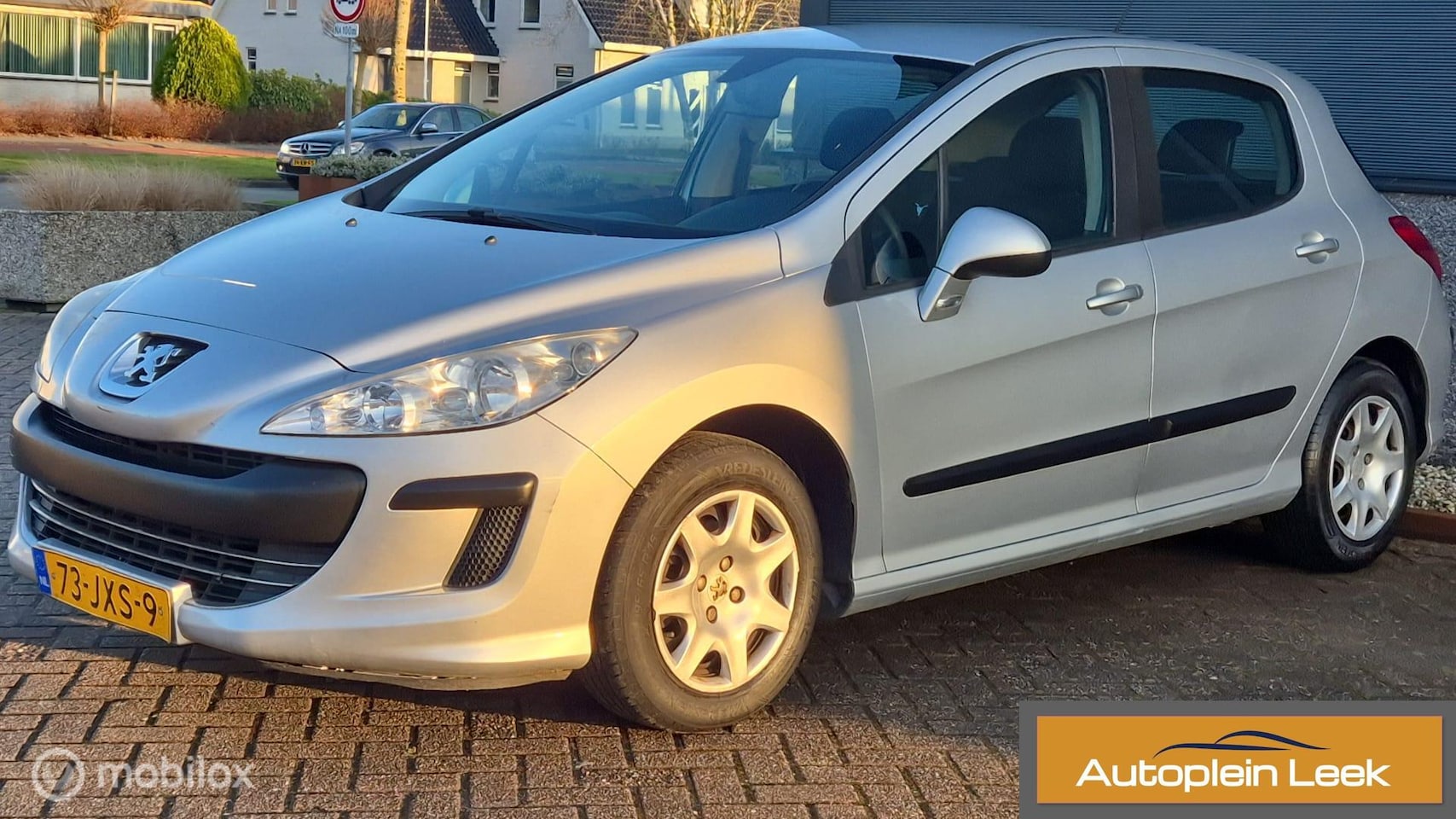 Peugeot 308 - 1.4 VTi XR 5DRS AIRCO APK 21-11-2026 - AutoWereld.nl
