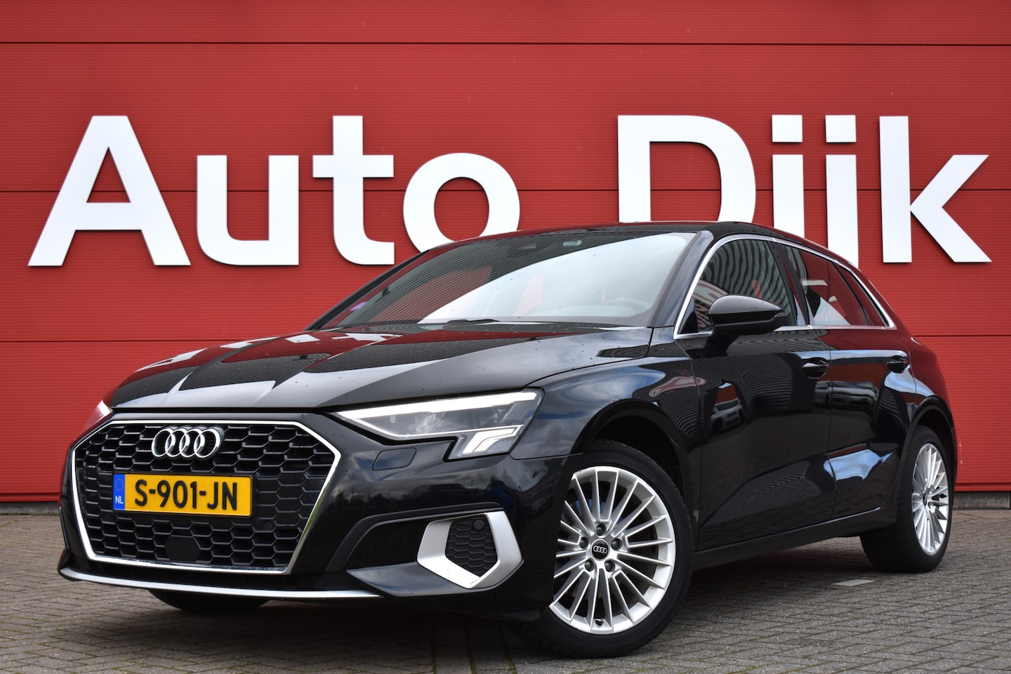 Audi A3 Sportback - 30 TFSI Advanced edition LED | Virtual Cockpit | Sportstoelen | Carplay | DAB | Navi | Cli - AutoWereld.nl