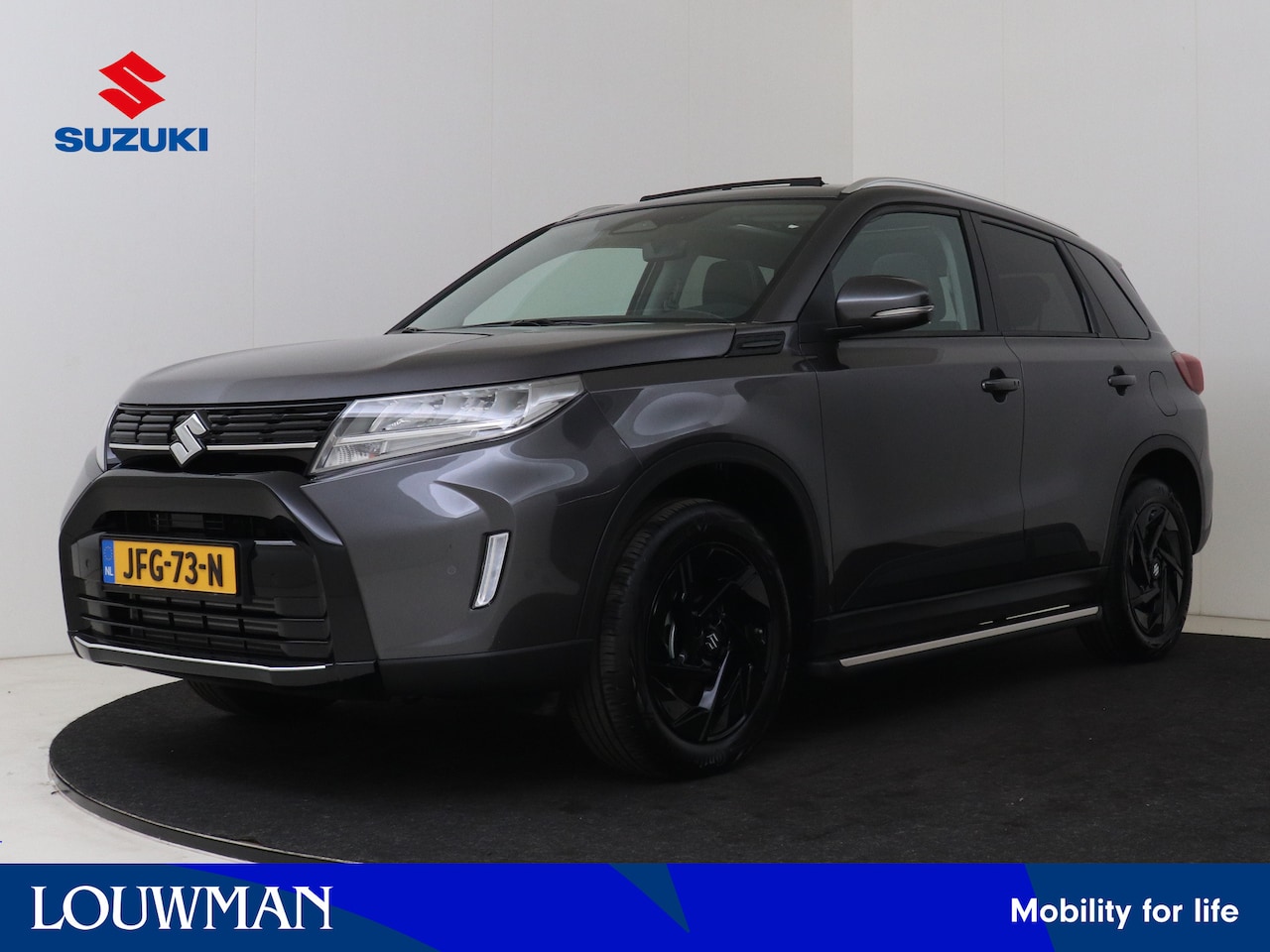 Suzuki Vitara - 1.4 Boosterjet Style Smart Hybrid | Panodak / Sunroof | Apple Carplay Android Auto | Sideb - AutoWereld.nl