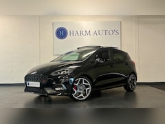 Ford Fiesta - 1.5 EcoBoost ST-3 200pk Pano / Navi / Cruise / PDC / LED / Clima