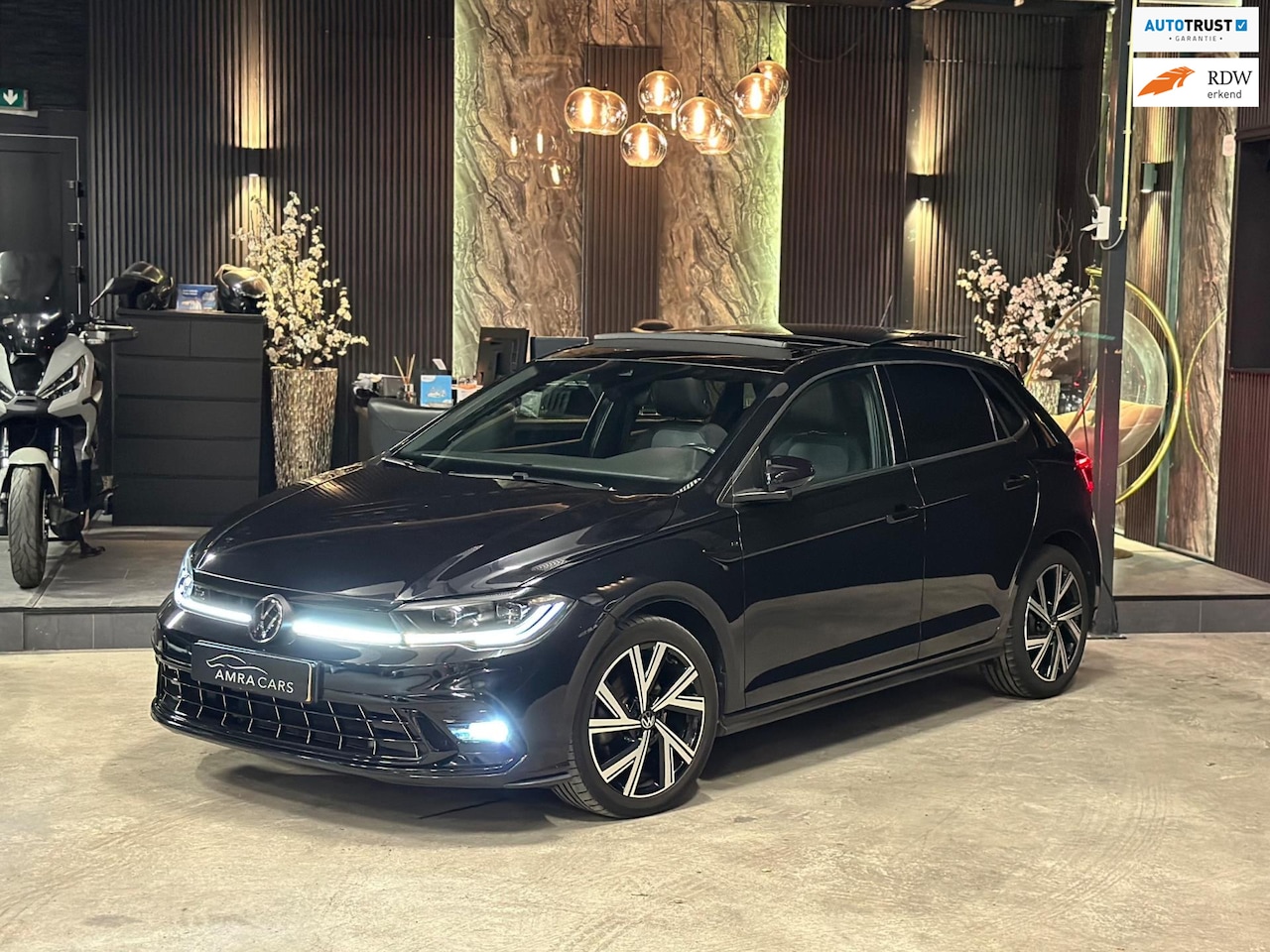Volkswagen Polo - 1.0 TSI R-Line|PANO|KEYLESS|FULL OPTIONS - AutoWereld.nl