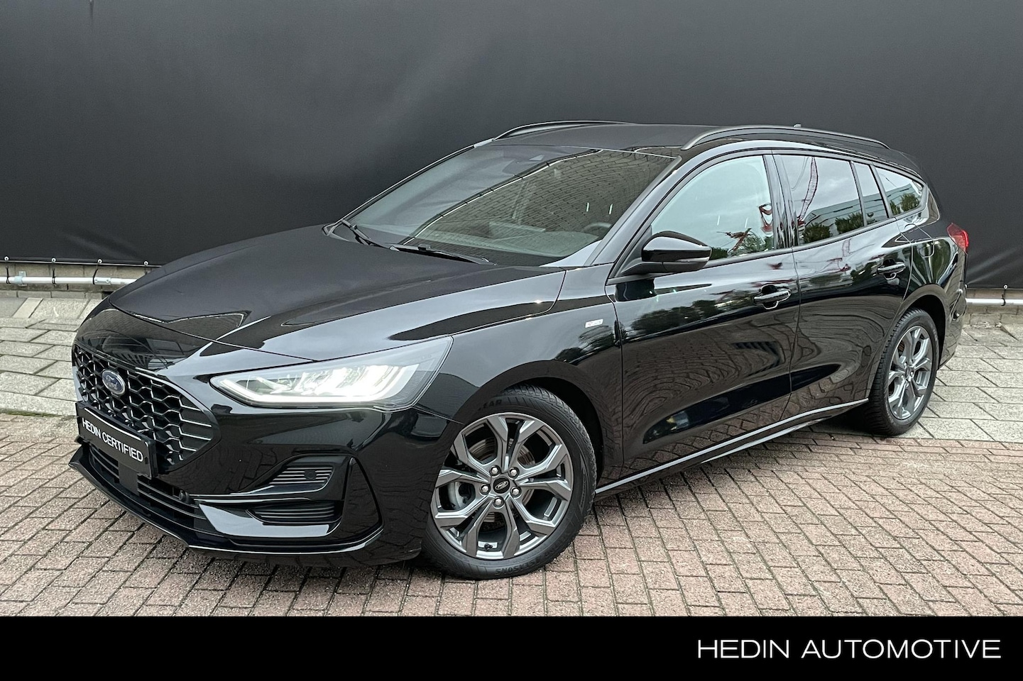 Ford Focus Wagon - 1.0 EcoBoost Hybrid ST Line X | Achteruitrijcamera | Dode Hoek Detectie | Winterpack | Ada - AutoWereld.nl