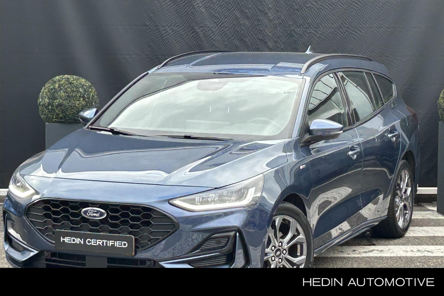 Ford Focus Wagon - 1.0 EcoBoost Hybrid ST-Line | Automaat | 12 Inch scherm | Camera - AutoWereld.nl