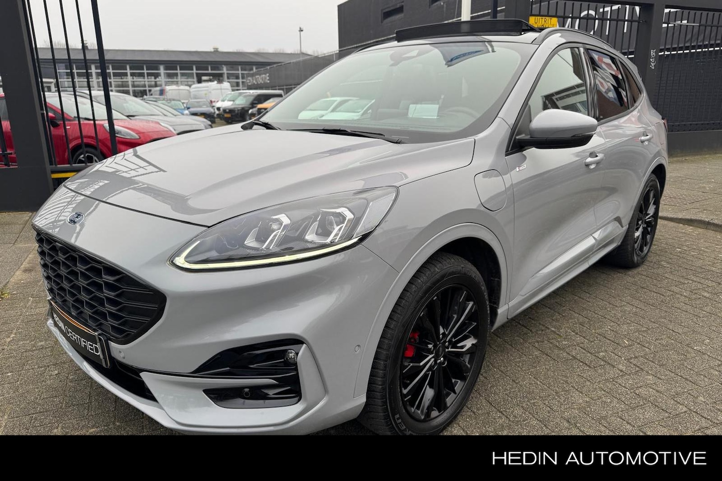 Ford Kuga - 2.5 PHEV Graphite Edition | Panoramadak | Trekhaak | Grey Matter | Bang & Olufsen - AutoWereld.nl