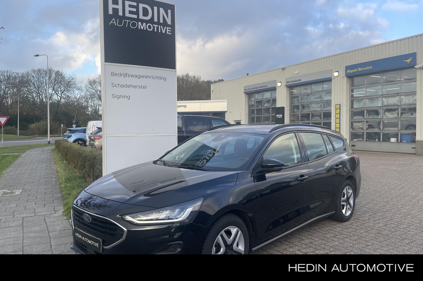 Ford Focus Wagon - 1.0 EcoBoost Connected Afneembare Trekhaak - AutoWereld.nl