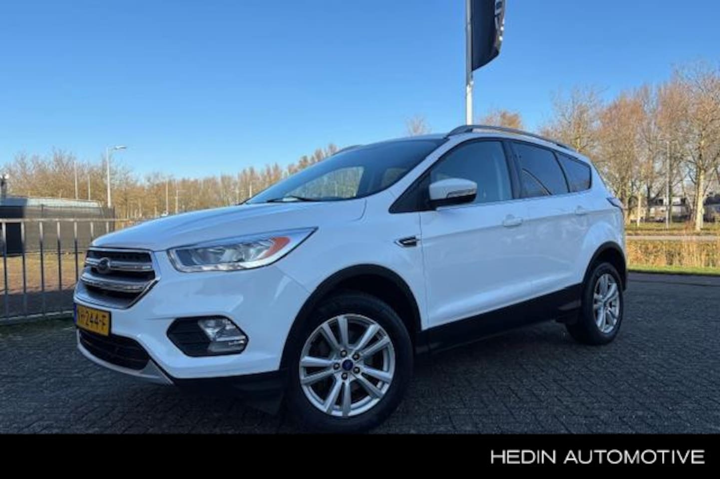 Ford Kuga - 1.5 EcoBoost 150PK Trend Ultimate | Trekhaak - AutoWereld.nl