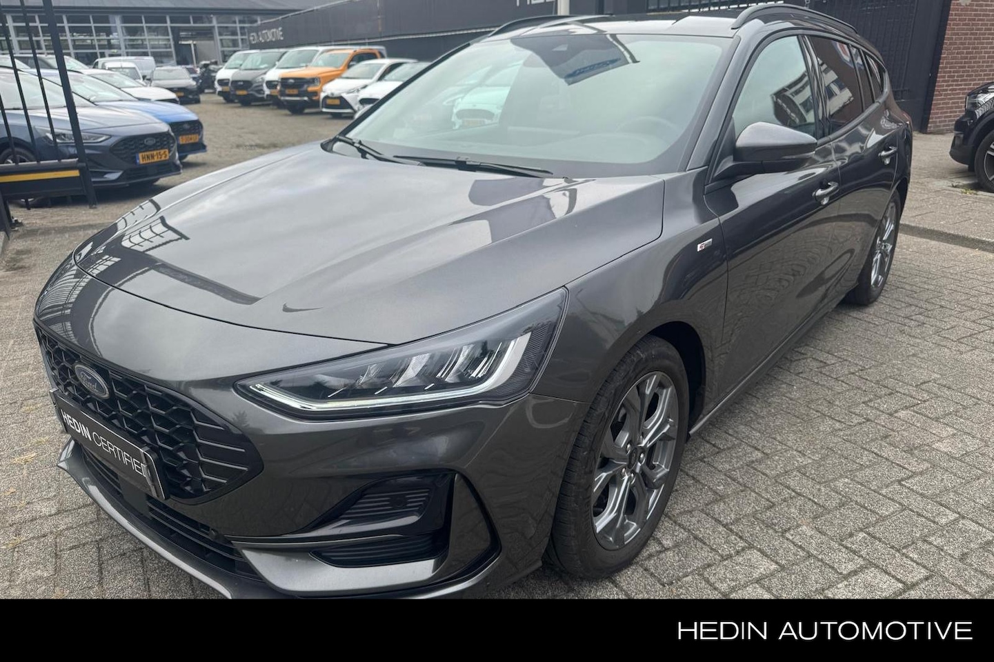 Ford Focus Wagon - 1.0 EcoBoost Hybrid ST Line | Winter Pack - AutoWereld.nl