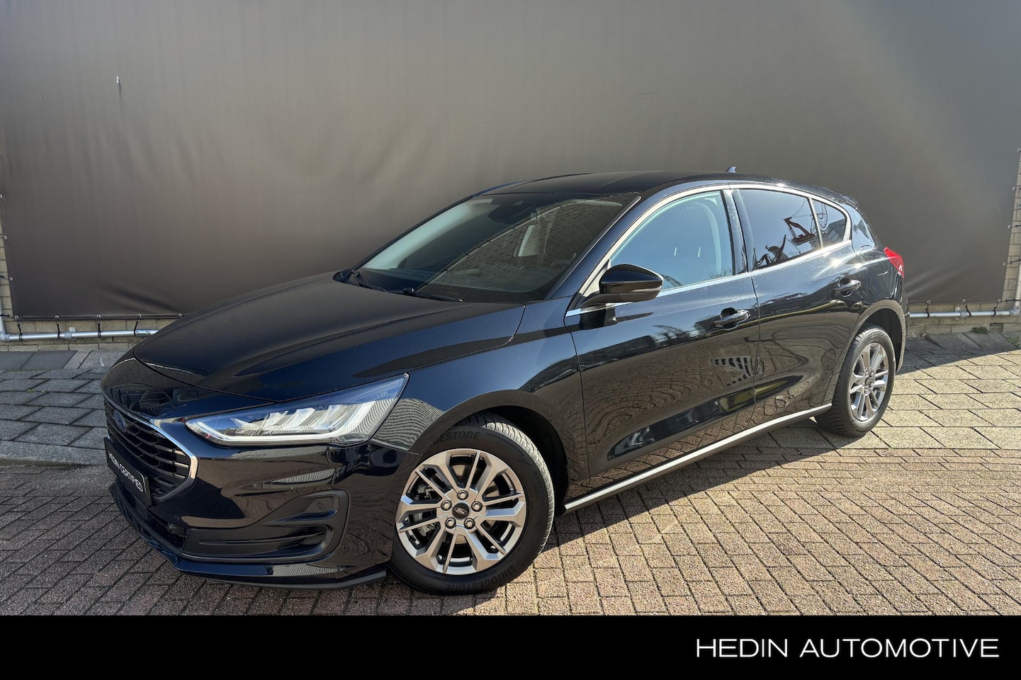 Ford Focus - 1.0 EcoBoost Hybrid Titanium | Carplay | Parkeersensoren voor en achter | Navigatie | Auto - AutoWereld.nl