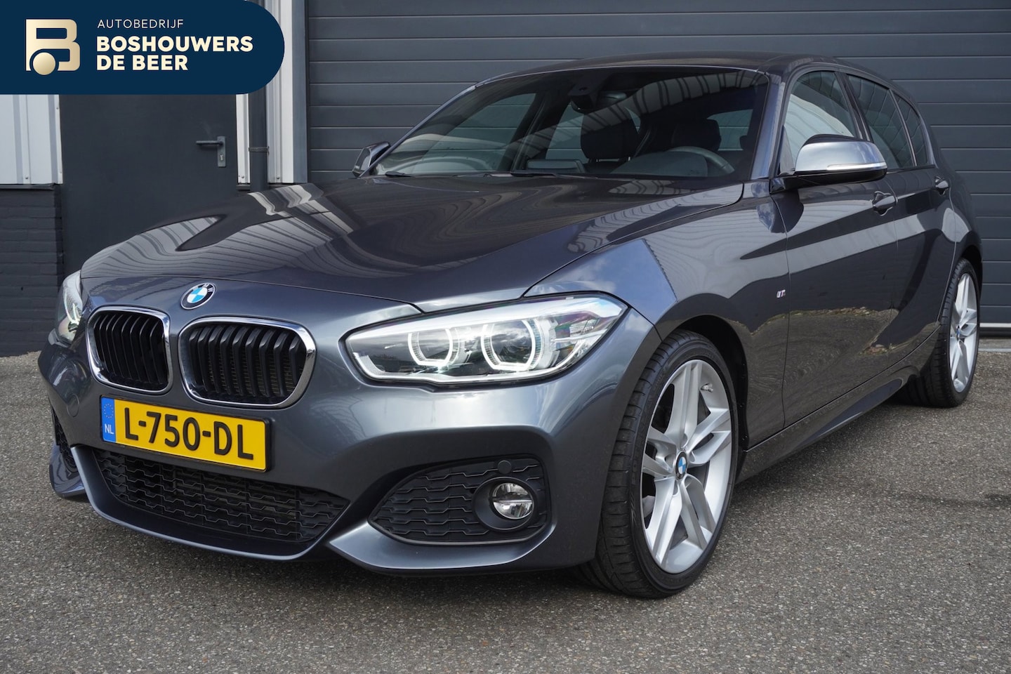 BMW 1-serie - 118i High Executive | M-pakket | Sportstoelen | LED | Dealeronderhouden - AutoWereld.nl
