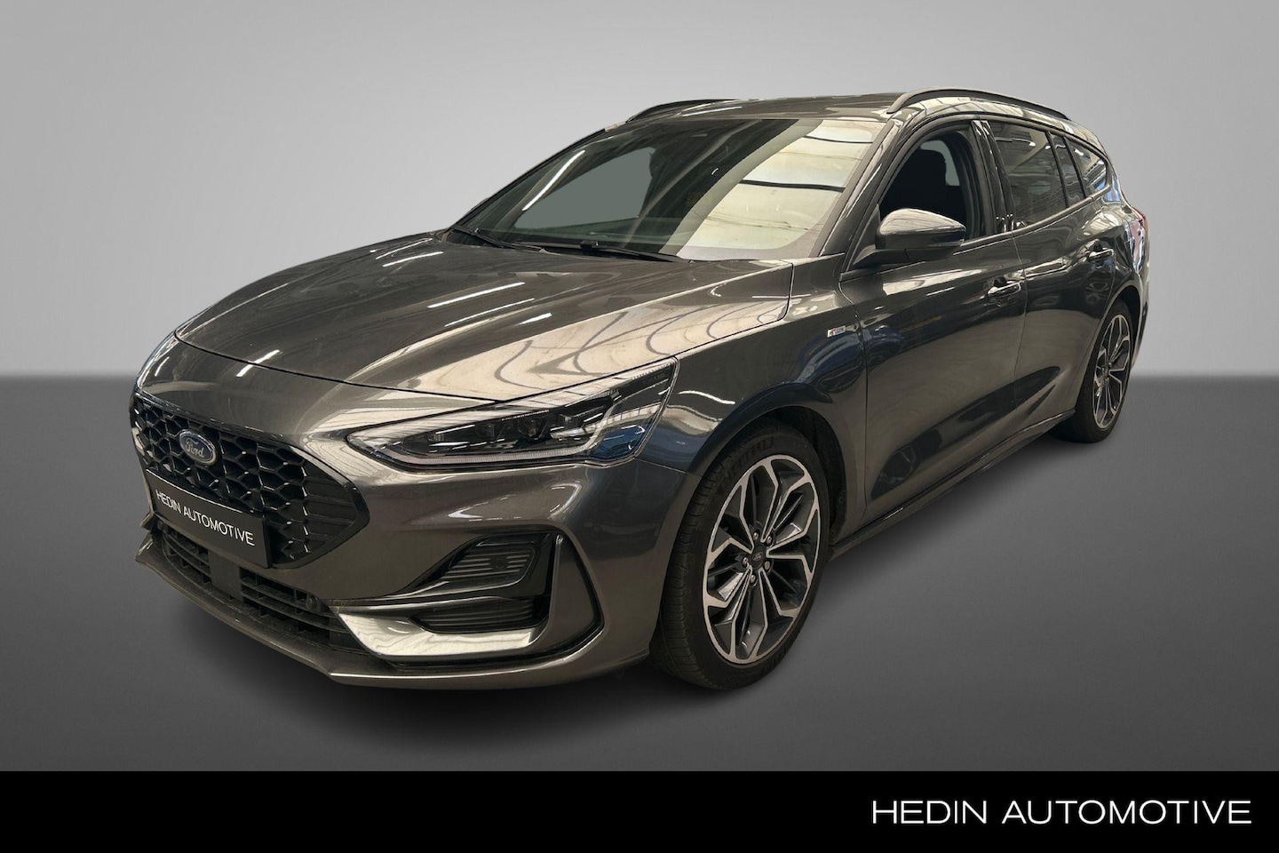 Ford Focus Wagon - 1.0 EcoBoost Hybrid ST Line X 155PK Automaat | Driver Assistance Pack | Winterpack | 18 in - AutoWereld.nl