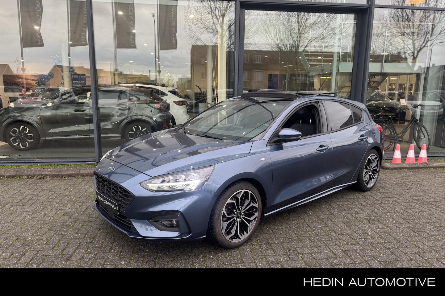 Ford Focus - 1.0 EcoBoost ST Line Business | Panoramadak | LED Koplampen | '18 inch - AutoWereld.nl