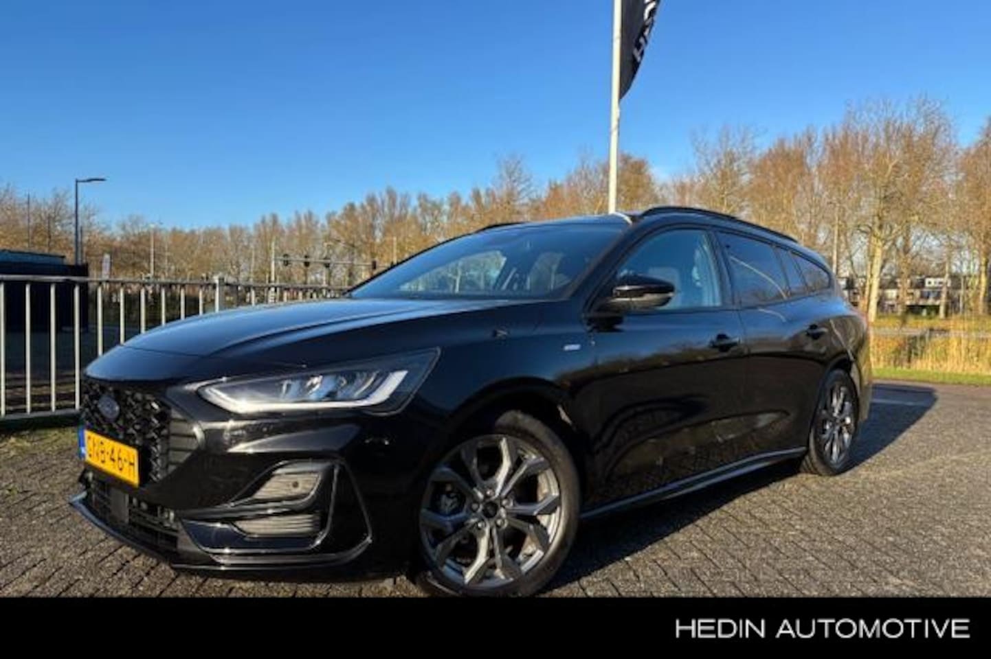 Ford Focus Wagon - 1.0 EcoBoost Hybrid ST Line 1.0 EcoBoost 125PK Hybrid ST Line - AutoWereld.nl